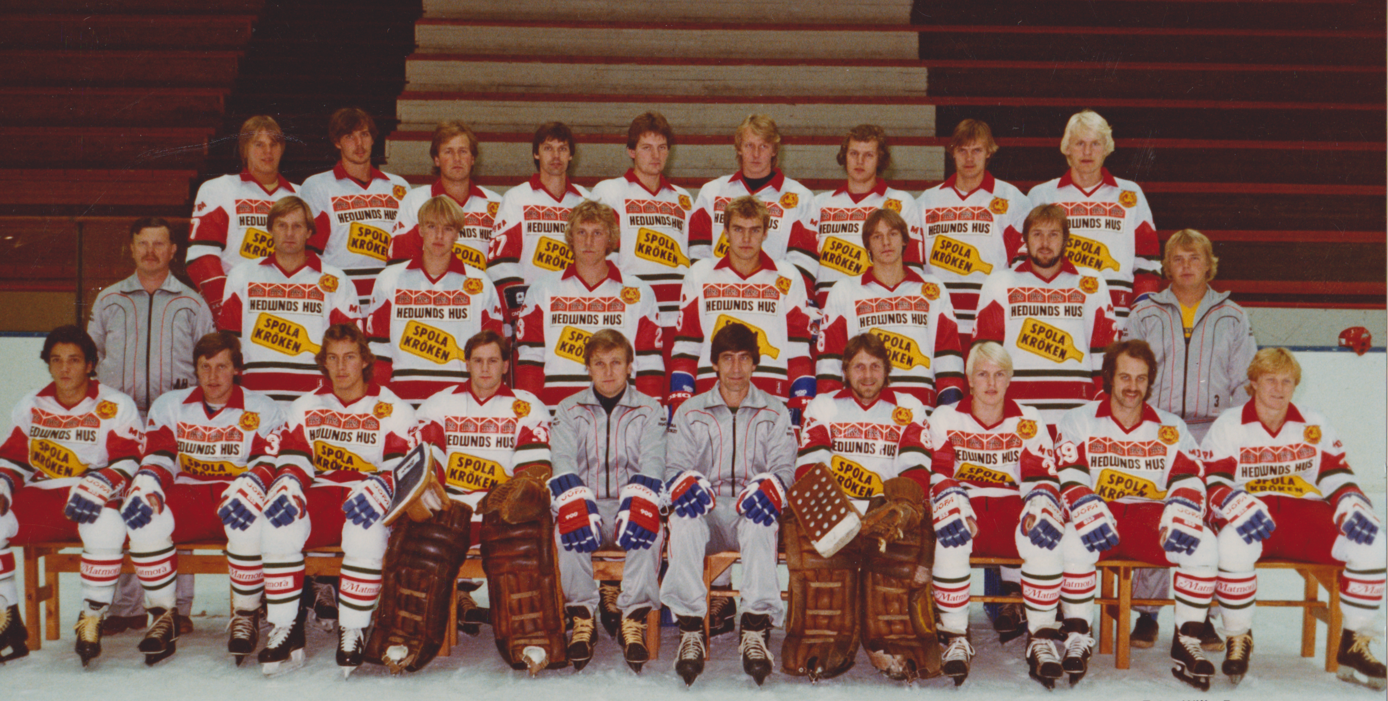 1982-83 Färg o utan hjälmar
